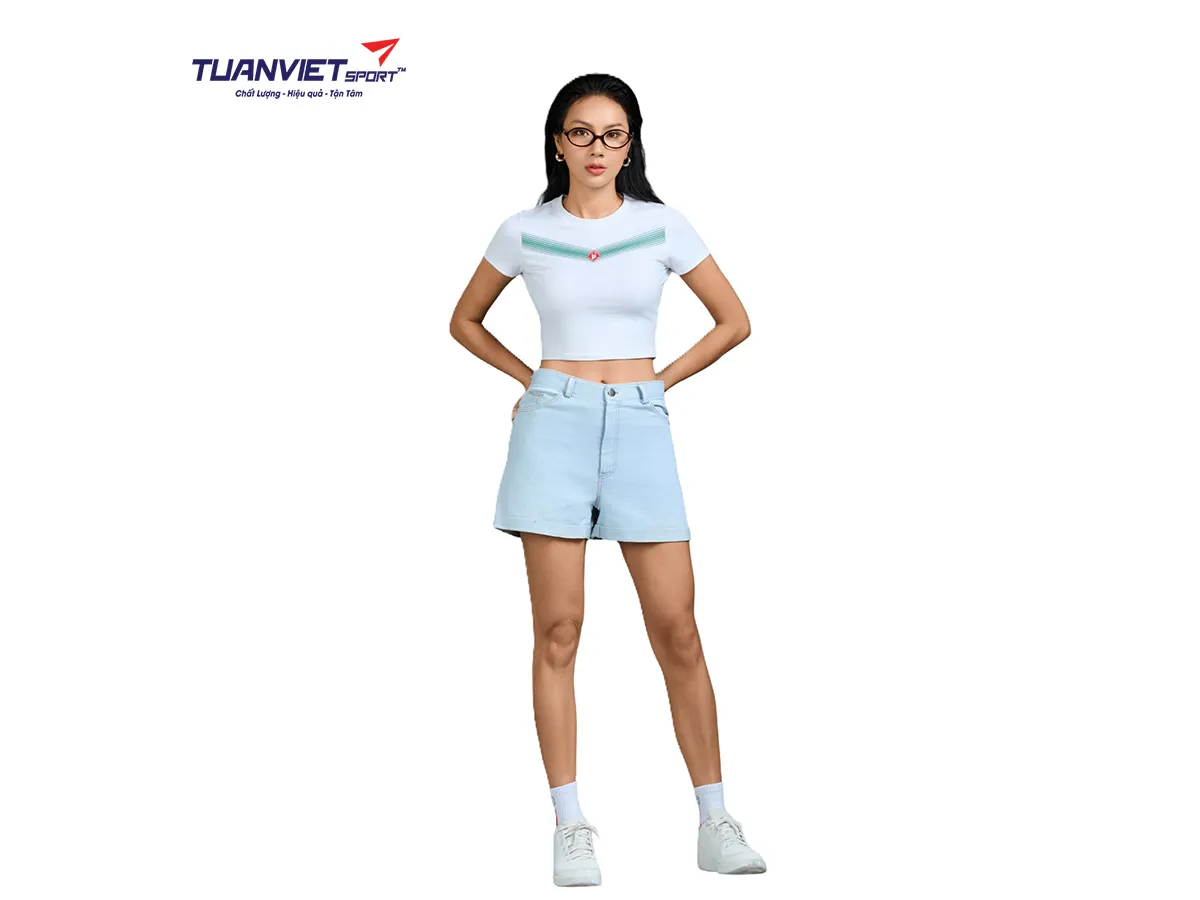 Áo Thun T-shirt Croptop Nữ PILI Hoạ Tiết In Chữ V