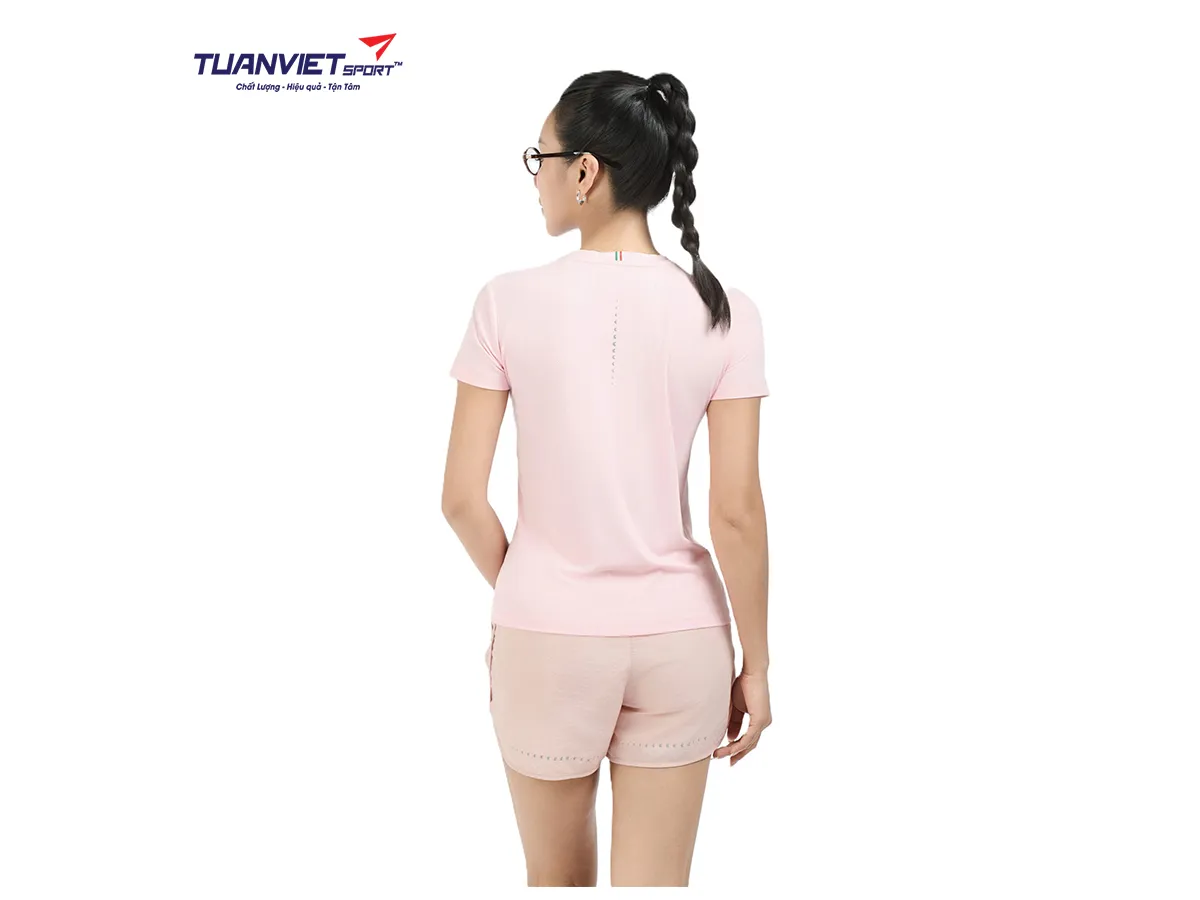 Áo Thun Thể Thao Nữ PILI Cổ Tròn Form Tôn Dáng