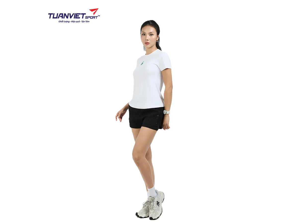 Áo Thun Thể Thao Nữ PILI Cổ Tròn Form Tôn Dáng