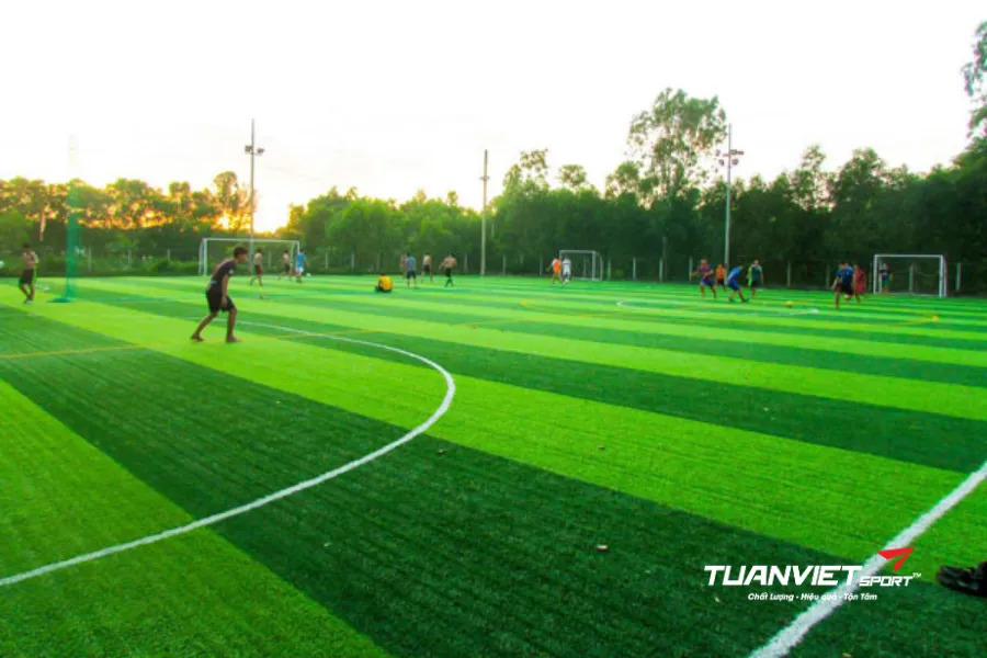 kích thước sân bóng đá 9 người