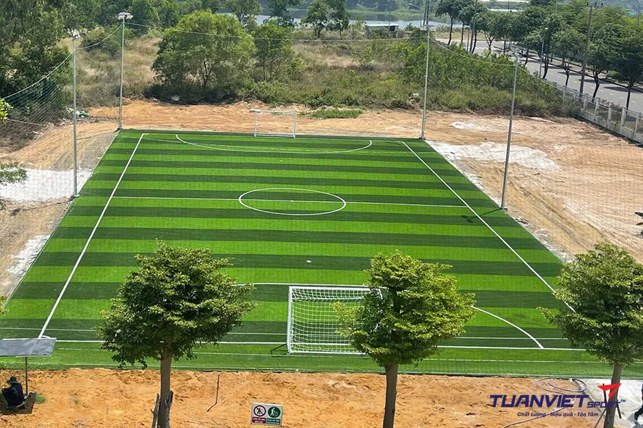 Xu hướng thiết kế sân bóng mini trong khu dân cư & trường học hiện nay