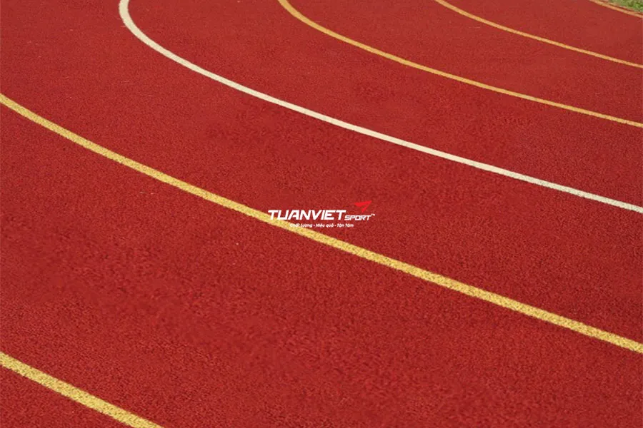 Cấu tạo đường chạy điền kinh ti&ecirc;u chuẩn v&agrave; c&aacute;c lớp bề mặt quan trọng