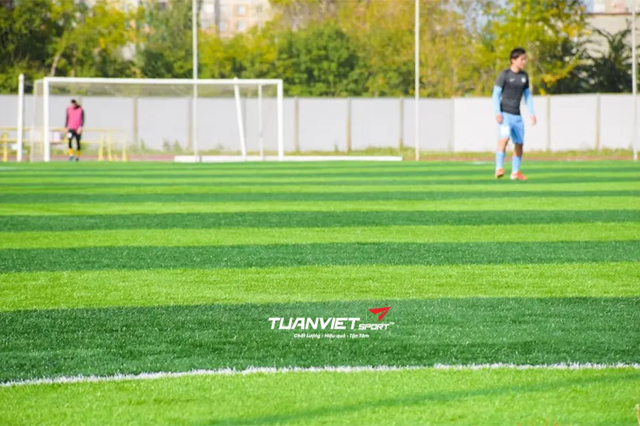 Đầu tư s&acirc;n b&oacute;ng cỏ nh&acirc;n tạo ở n&ocirc;ng th&ocirc;n cần chuẩn bị những g&igrave;?