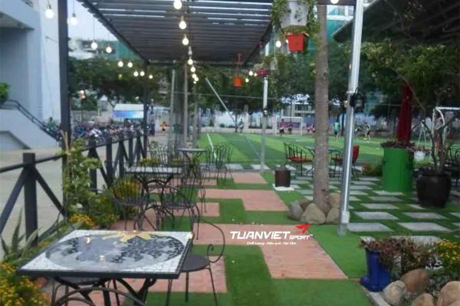 Đầu tư s&acirc;n b&oacute;ng cỏ nh&acirc;n tạo ở n&ocirc;ng th&ocirc;n cần chuẩn bị những g&igrave;?