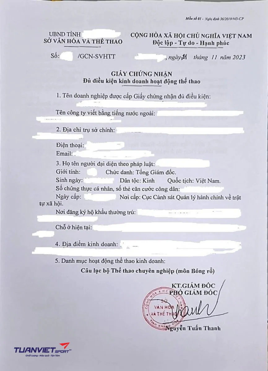 Kinh nghiệm kinh doanh s&acirc;n cầu l&ocirc;ng từ A đến Z