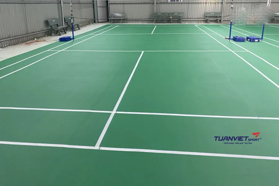 Quy trình thi công thảm sân cầu lông chuẩn thi đấu