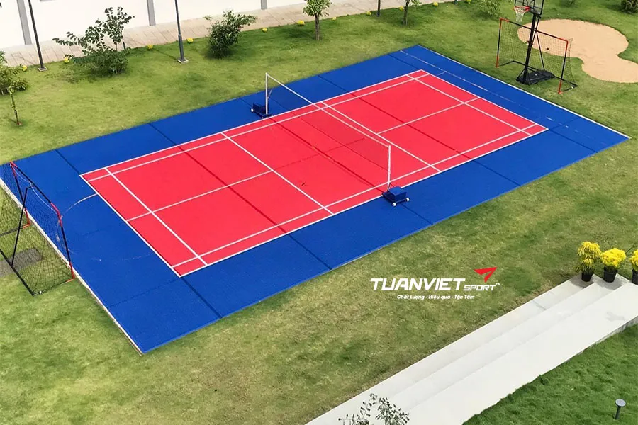 Thi công sân cầu lông cần chú ý những gì để đạt chuẩn và bền lâu