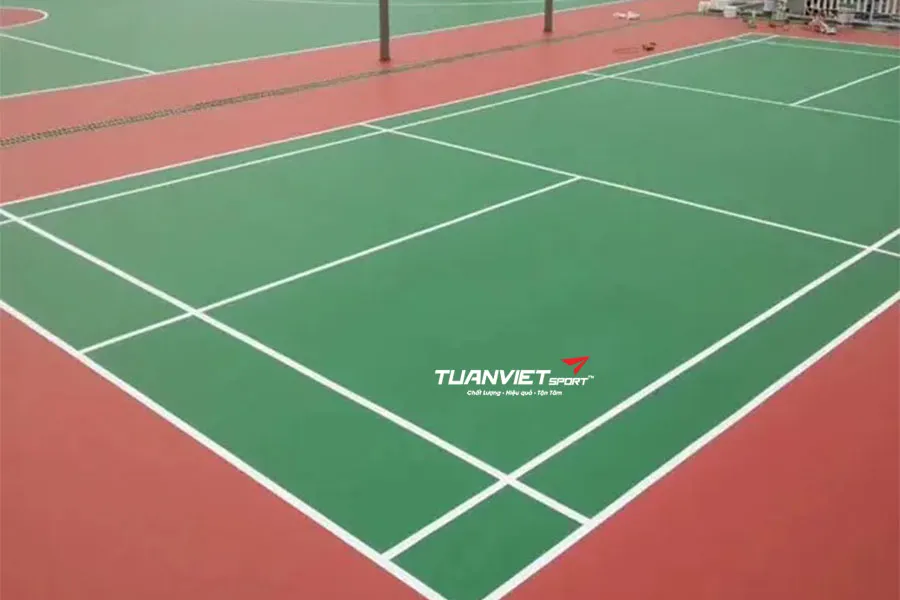 Thi công sân cầu lông cần chú ý những gì để đạt chuẩn và bền lâu