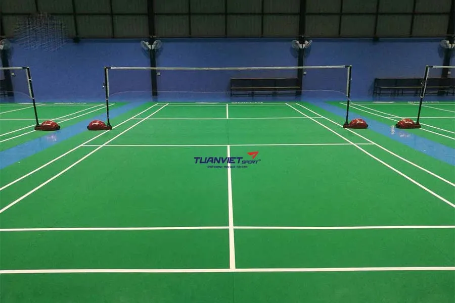 Thi C&ocirc;ng S&acirc;n Cầu L&ocirc;ng Đạt Chuẩn: Quy Tr&igrave;nh, Vật Liệu V&agrave; Chi Ph&iacute; Chi Tiết