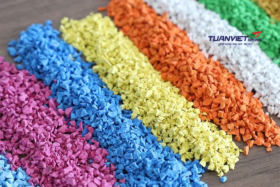 Hạt cao su EPDM trong thi c&ocirc;ng, Ưu điểm bảng m&agrave;u v&agrave; ứng dụng