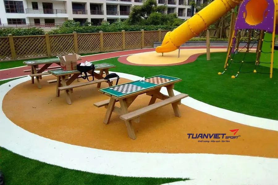 Kinh nghiệm chọn hạt EPDM chất lượng cho s&acirc;n trường v&agrave; c&ocirc;ng vi&ecirc;n