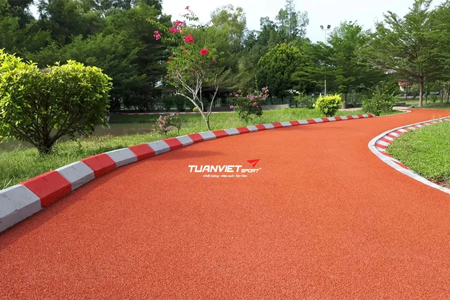 Những lưu &yacute; khi thi c&ocirc;ng v&agrave; sử dụng s&agrave;n cao su EPDM