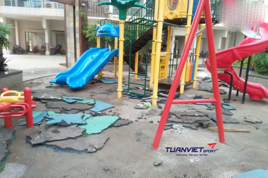 Thi c&ocirc;ng thảm cao su EPDM cho s&acirc;n chơi trẻ em an to&agrave;n
