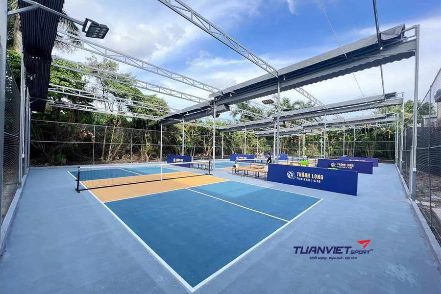 Thiết kế mái che sân Pickleball chuẩn kỹ thuật và tối ưu chi phí