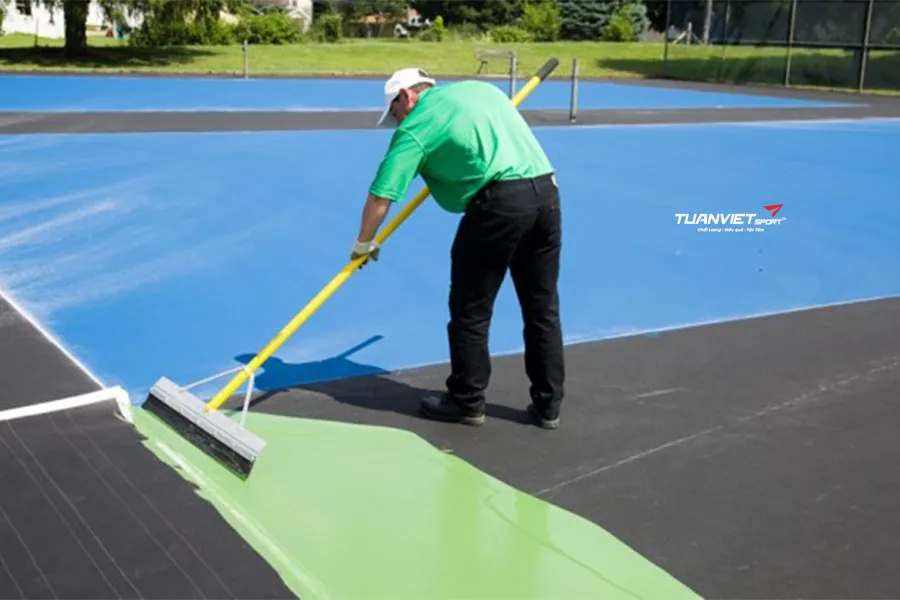 C&aacute;ch sơn lại s&acirc;n tennis chuẩn kỹ thuật