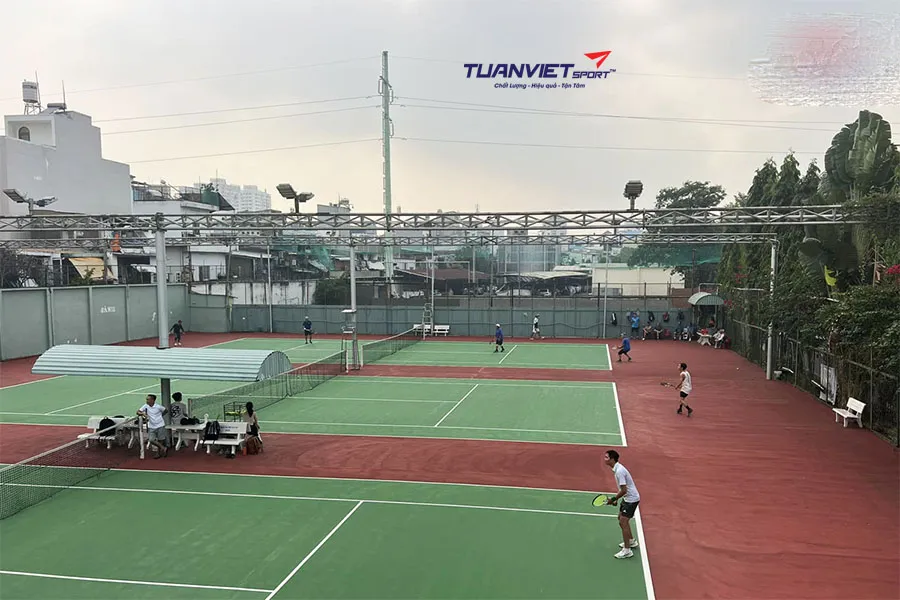 Kỹ thuật thi công sân tennis: Hướng dẫn chi tiết từ thiết kế đến hoàn thiện