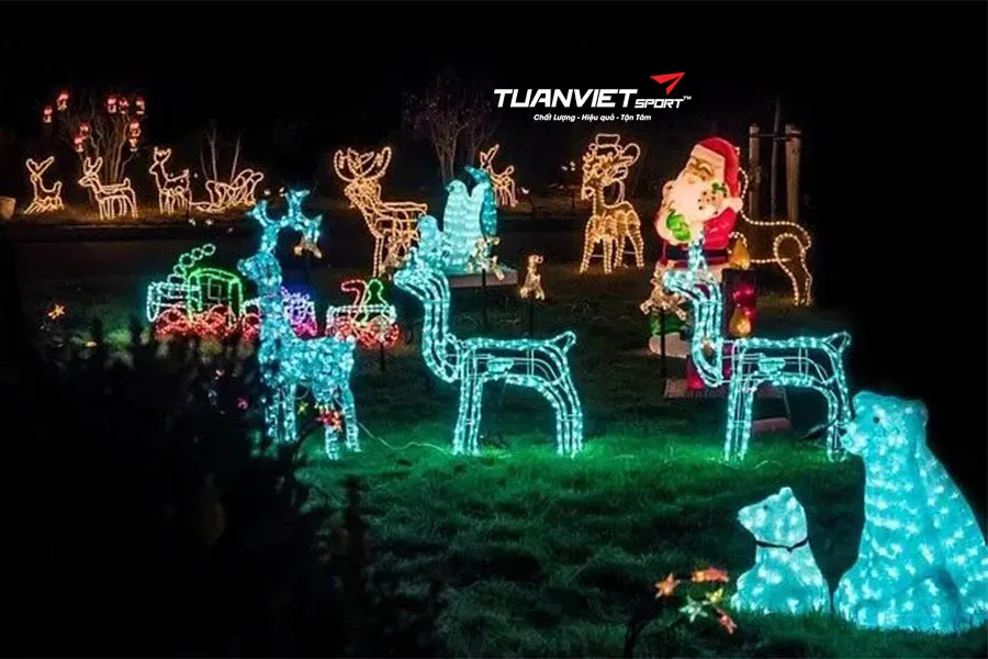 Những điều nên và không nên khi trang trí cỏ nhân tạo dịp Giáng sinh