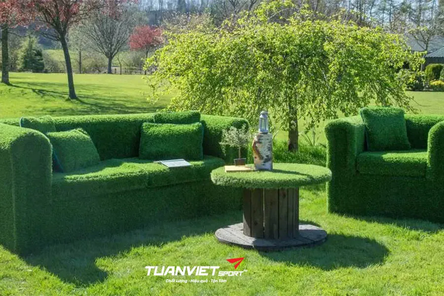 Trang trí nhà cửa mùa Noel với cỏ nhân tạo: Đơn giản mà ấn tượng