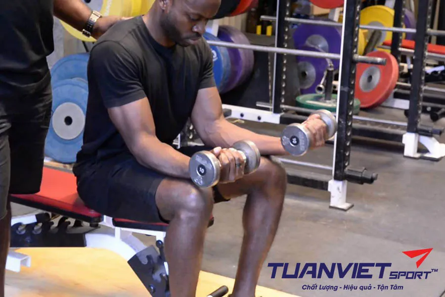 10 bài tập tăng sức mạnh cổ tay và cánh tay cho người chơi pickleball