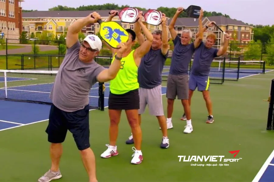 11 cách ngăn ngừa chấn thương bàn chân khi chơi Pickleball