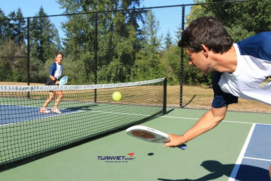 3 Chiến Thuật Đánh Đơn Pickleball Giúp Bạn Thắng Trận Như Pro