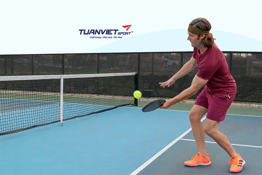 5 kỹ thuật Pickleball cơ bản mọi người mới bắt đầu cần nắm