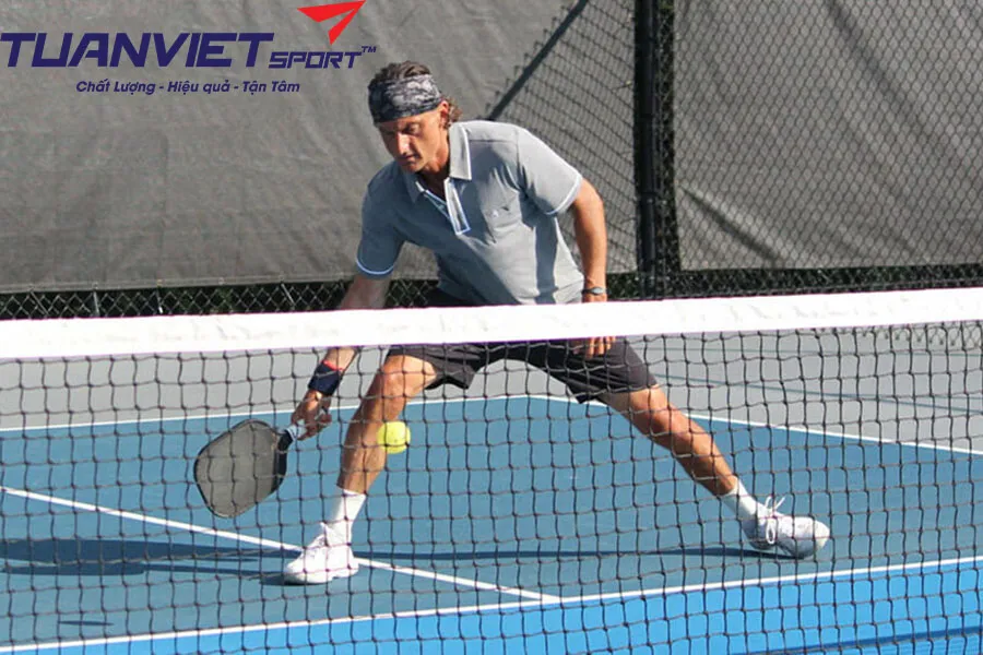Bí Quyết Dink Chiến Lược Để Ép Đối Thủ Mất Thế Trong Pickleball