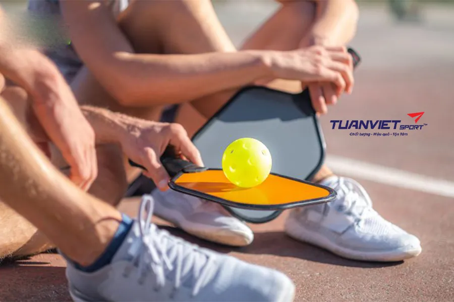 Cách bảo quản giày pickleball: chỉ dùng trên sân và lưu ý cần biết