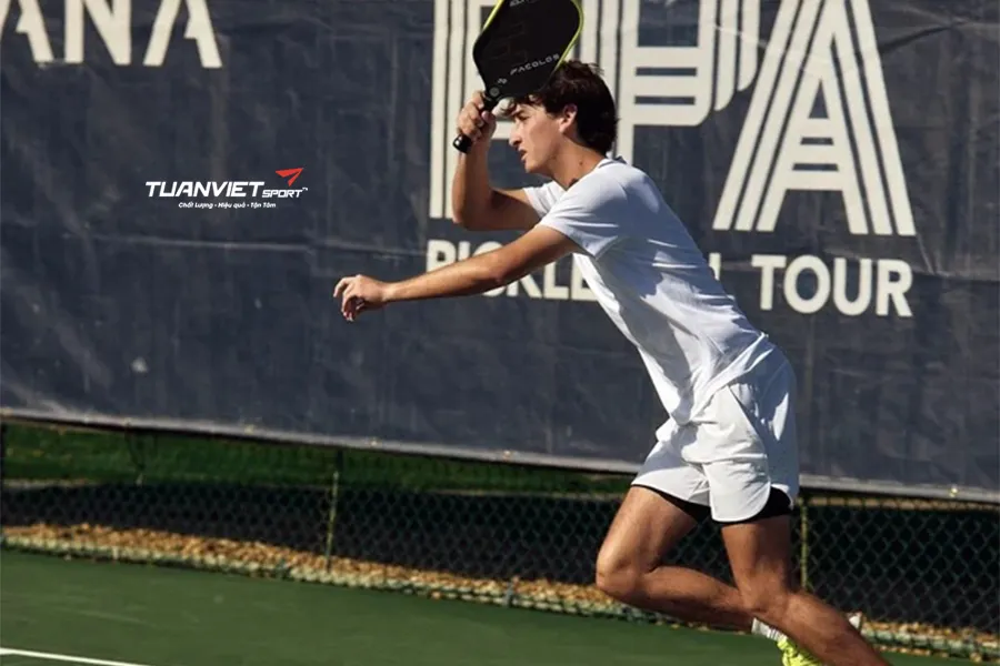 C&aacute;ch cầm vợt từ Gabe Tardio đang t&aacute;i định nghĩa lối đ&aacute;nh của pickleball chuy&ecirc;n nghiệp