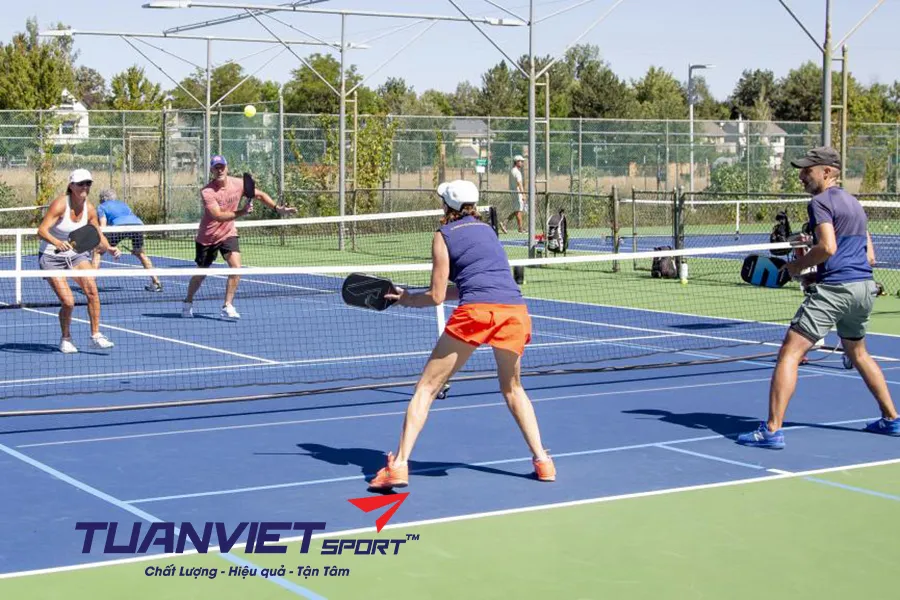 Cách chiến thắng trong Pickleball bằng chiến thuật ép đối thủ mắc lỗi