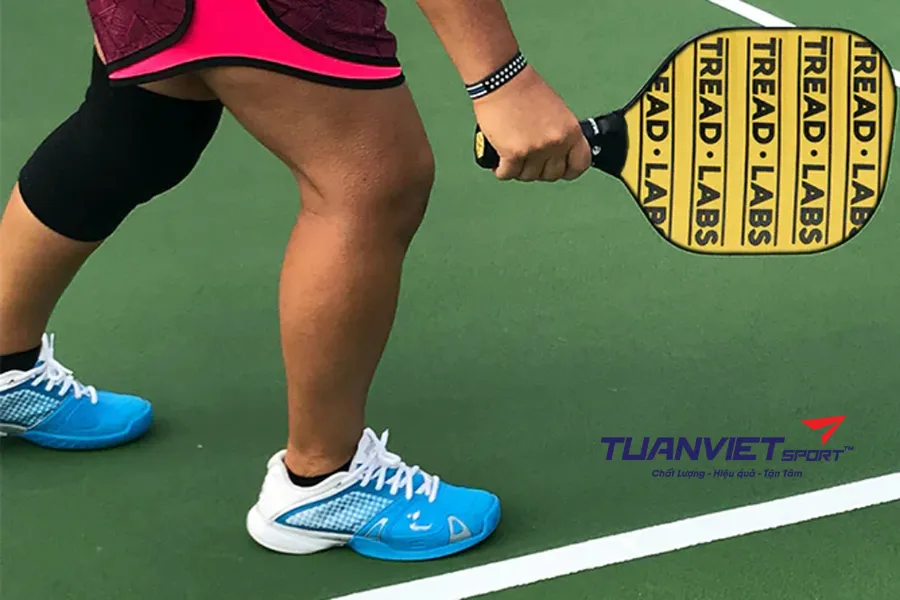 Cách chọn giày pickleball phù hợp để bảo vệ chân và cải thiện hiệu suất