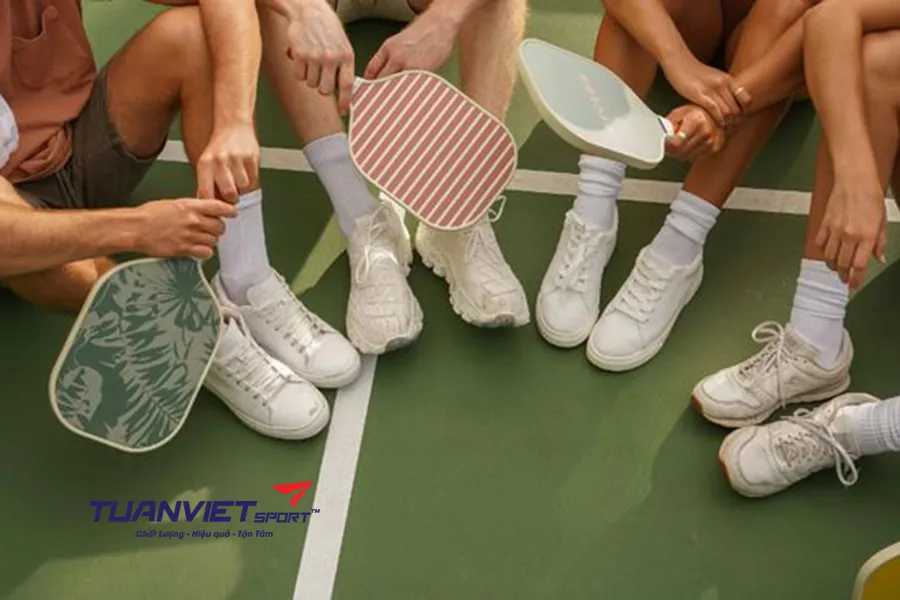 Cách chọn giày pickleball phù hợp để bảo vệ chân và cải thiện hiệu suất