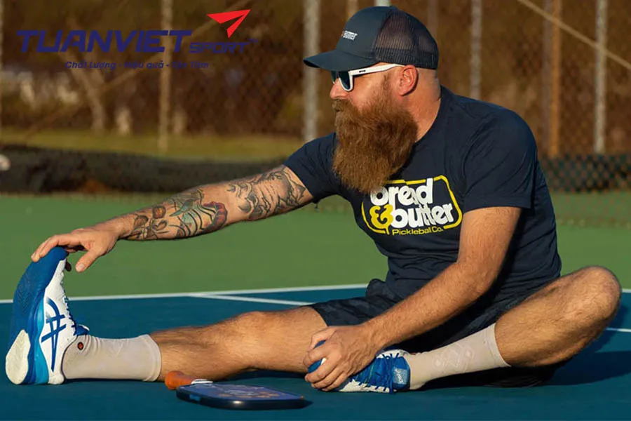 Cách giãn cơ đúng cách sau khi chơi pickleball