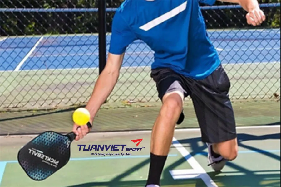Cách Giữ Bóng Thấp Trong Pickleball: Tăng Kiểm Soát, Giảm Mất Điểm