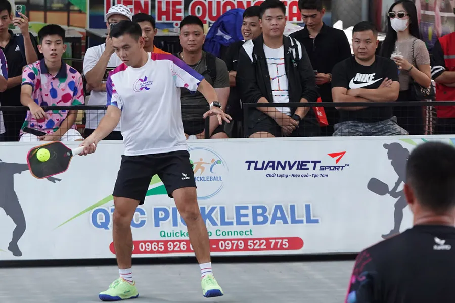 Cách giữ tập trung khi thi đấu Pickleball và áp dụng vào trận giao hữu