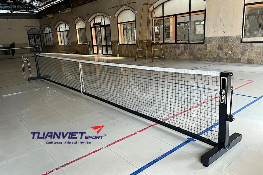 C&aacute;ch lắp lưới Pickleball di động SLK c&oacute; b&aacute;nh xe từng bước chi tiết