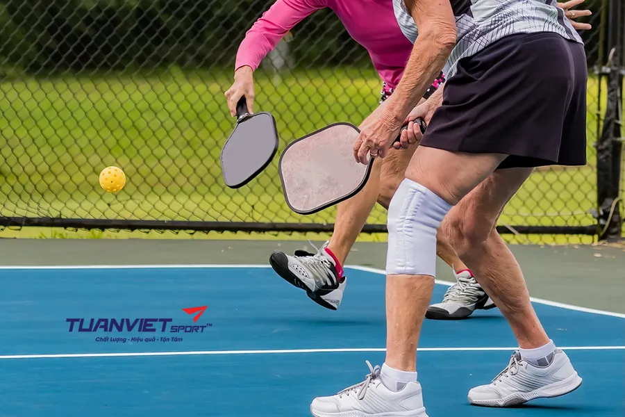 Cách ngã an toàn trong Pickleball để tránh chấn thương nghiêm trọng