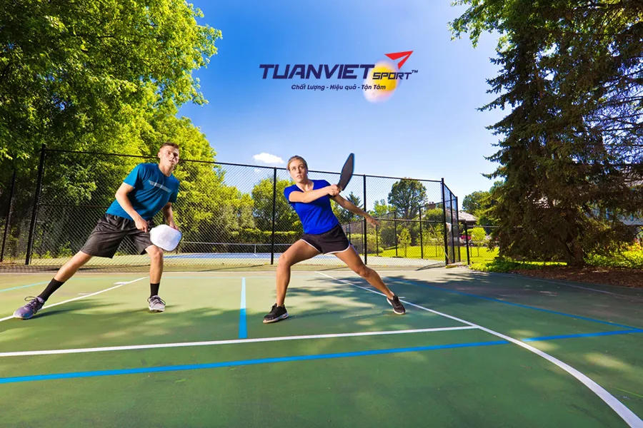 Cách sử dụng cú lob trong pickleball đúng cách và đúng lúc