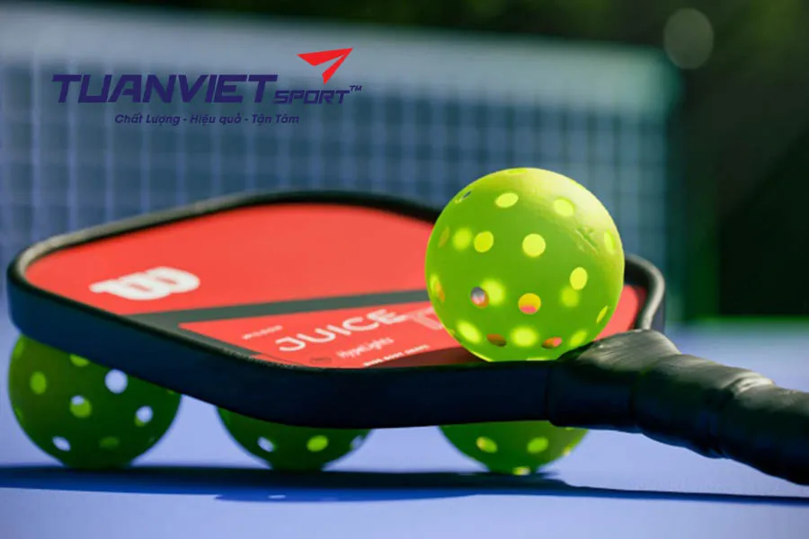 Cách Tạo Lợi Thế Ngay Từ Cú Giao Bóng Trong Pickleball