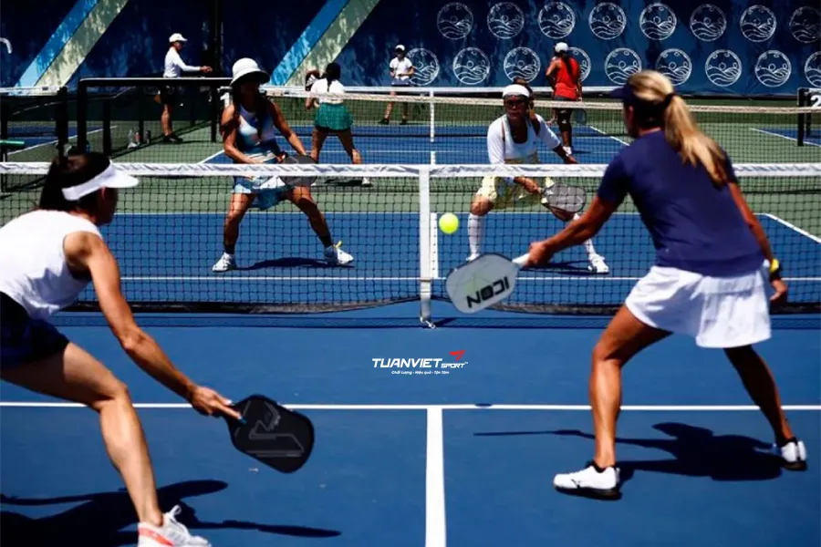 Cách tối ưu cú trả giao bóng trong Pickleball để giữ lợi thế ngay từ đầu