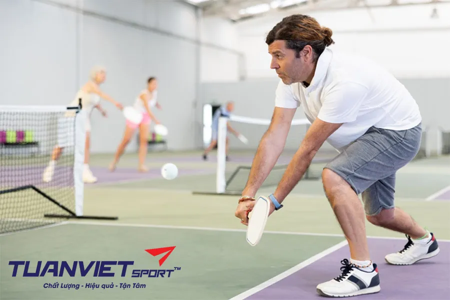 Cách Xử Lý Những Cú Lob Trong Pickleball Hiệu Quả Và Nhanh Gọn