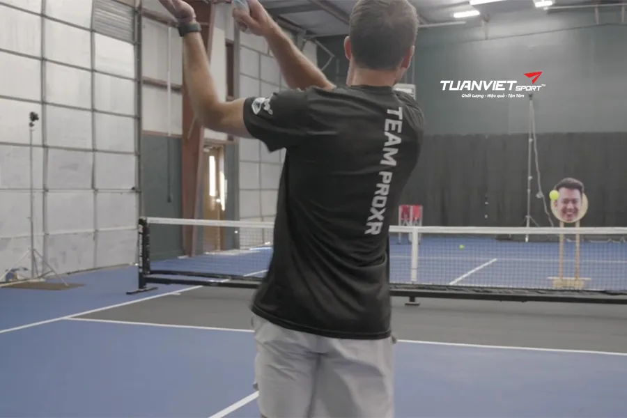 Chiến thuật Nasty Nelson trong pickleball bí quyết dứt điểm hợp lệ đầy tranh luận
