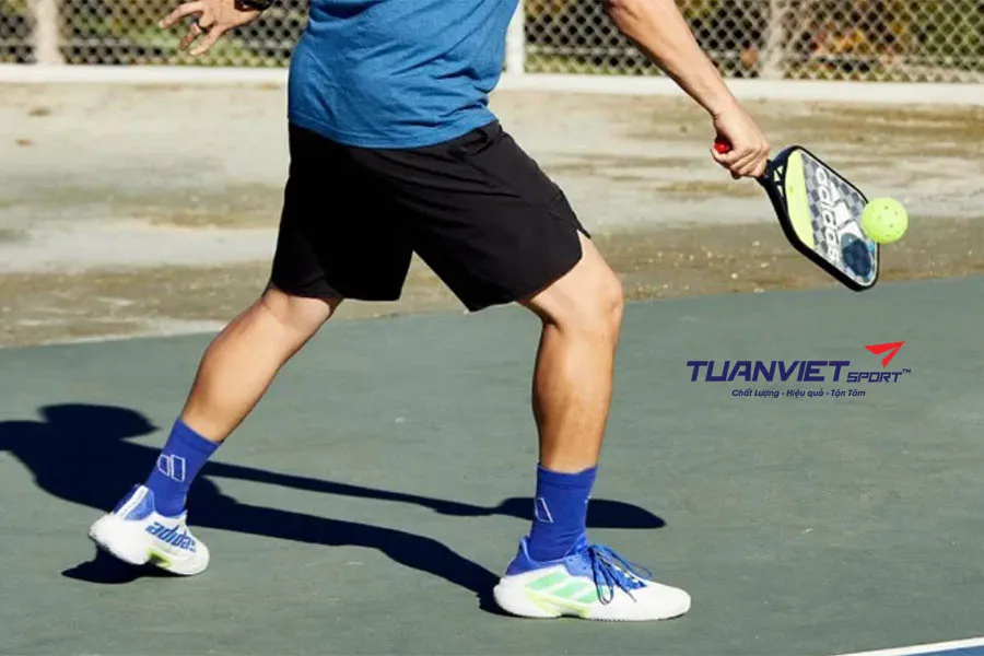 Giày Pickleball dùng được bao lâu? Dấu hiệu nhận biết khi cần thay mới