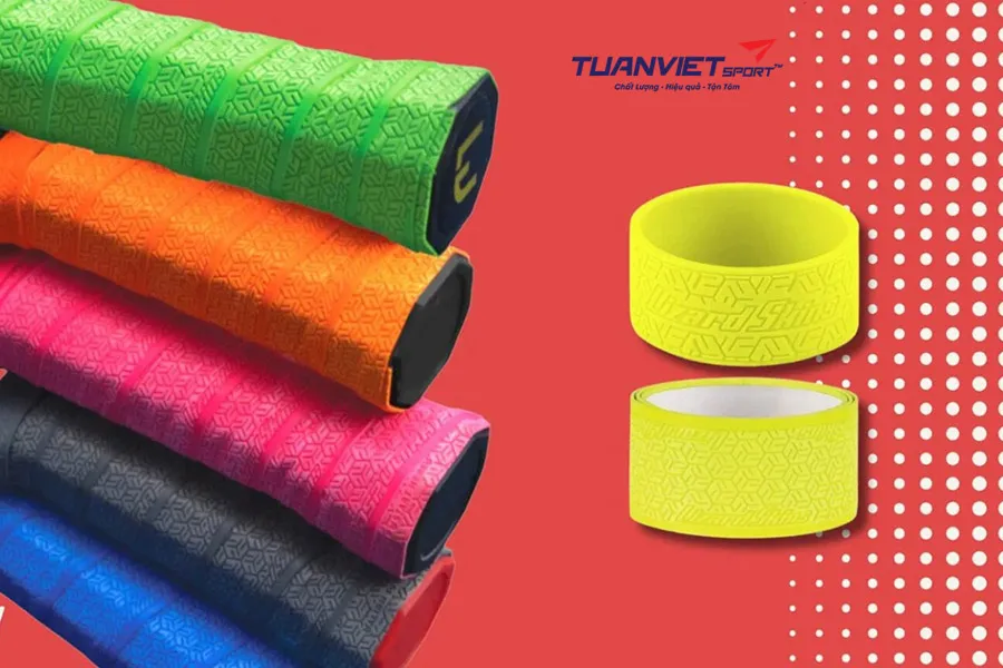 Hướng dẫn chọn và quấn grip vợt pickleball: Bí quyết tối ưu cảm giác cầm