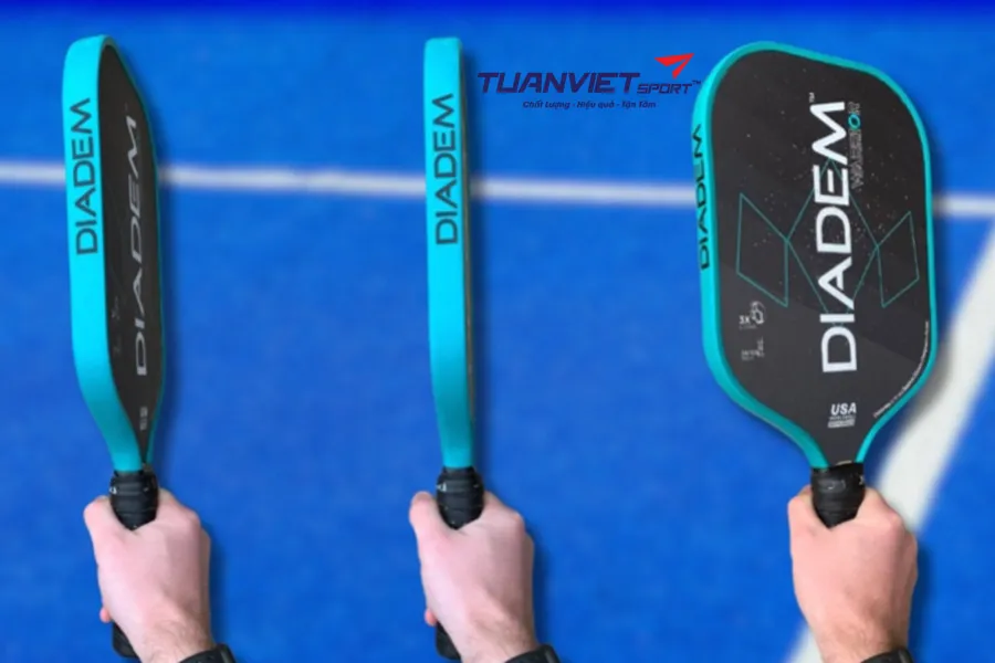 Hướng dẫn chọn và quấn grip vợt pickleball: Bí quyết tối ưu cảm giác cầm