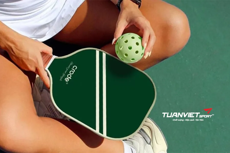 Mẹo làm sạch và bảo quản vợt pickleball carbon fiber hiệu quả