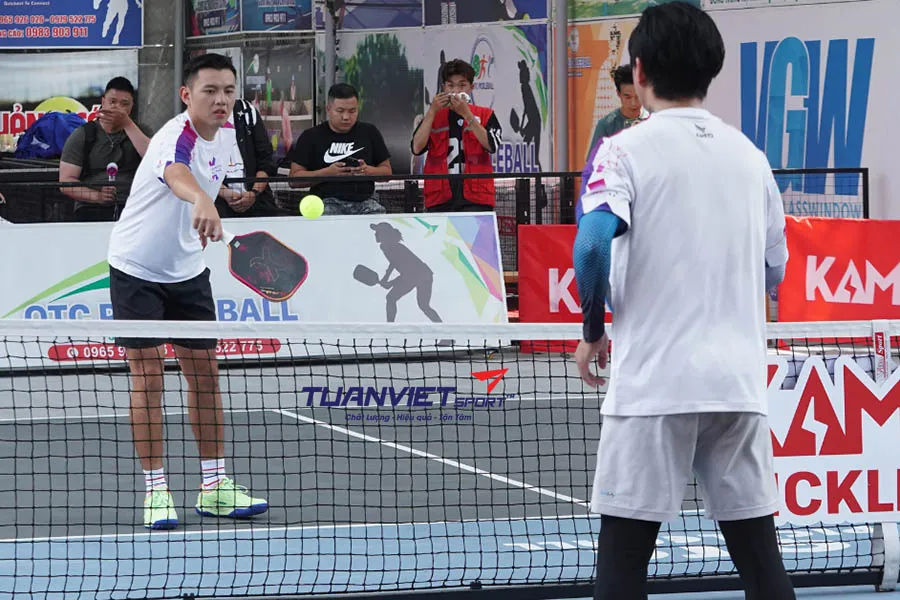 Nguyên tắc giao tiếp tôn trọng trong pickleball giúp nâng cao trải nghiệm thi đấu