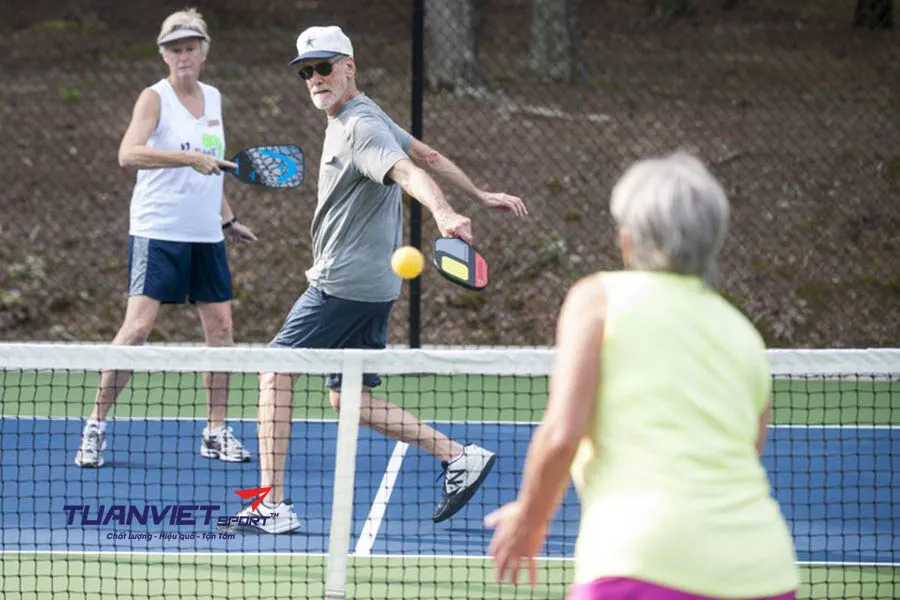 Nguyên tắc giao tiếp tôn trọng trong pickleball giúp nâng cao trải nghiệm thi đấu