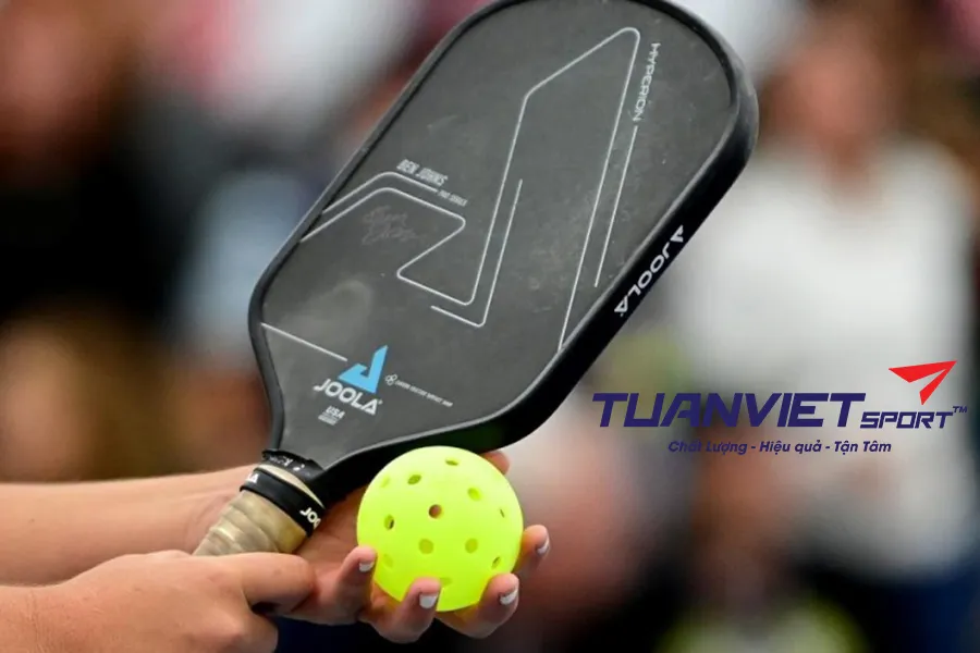 Penhold Grip là gì? Có nên áp dụng trong Pickleball không?