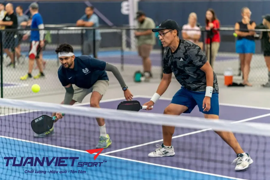 Phân Tích Chiến Thuật Chơi Đôi Trong Pickleball Ở Cấp Độ Phong Trào